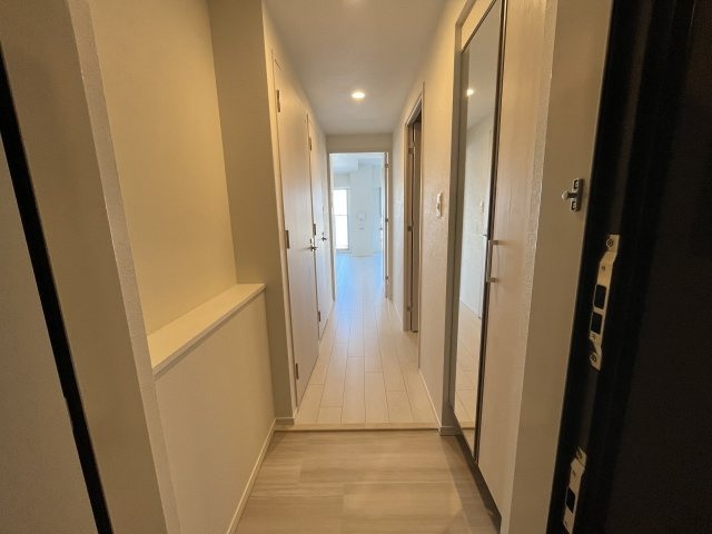 スプランディッド上本町WESTの玄関