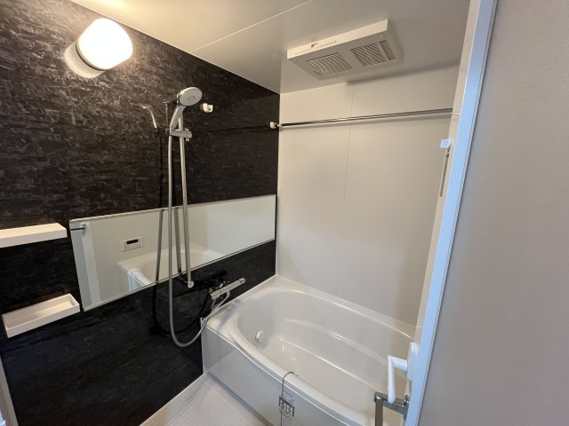 スプランディッド上本町WESTの浴室