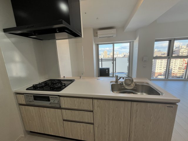 スプランディッド上本町WESTのキッチン