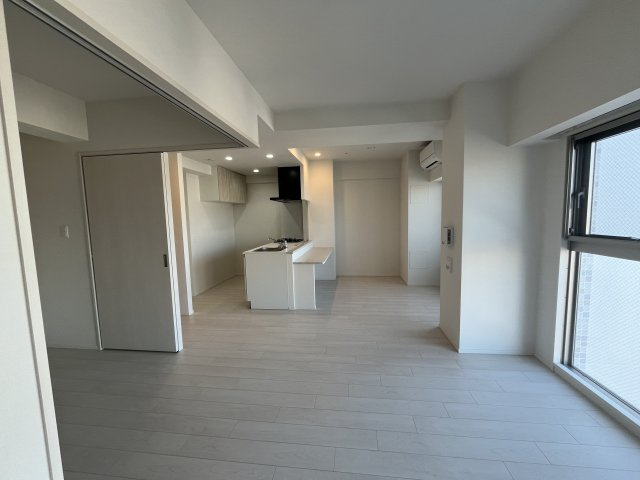 スプランディッド上本町WESTの居間・リビング