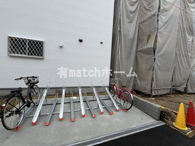 AVANTIO寝屋川市駅の駐車場