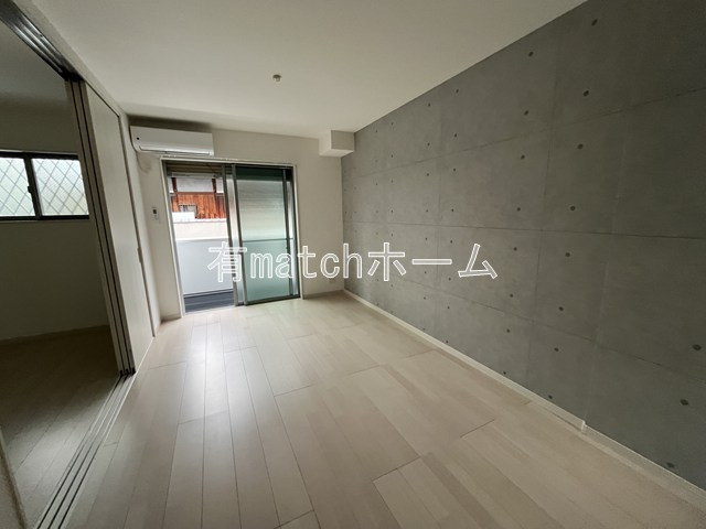 AVANTIO寝屋川市駅の居間・リビング