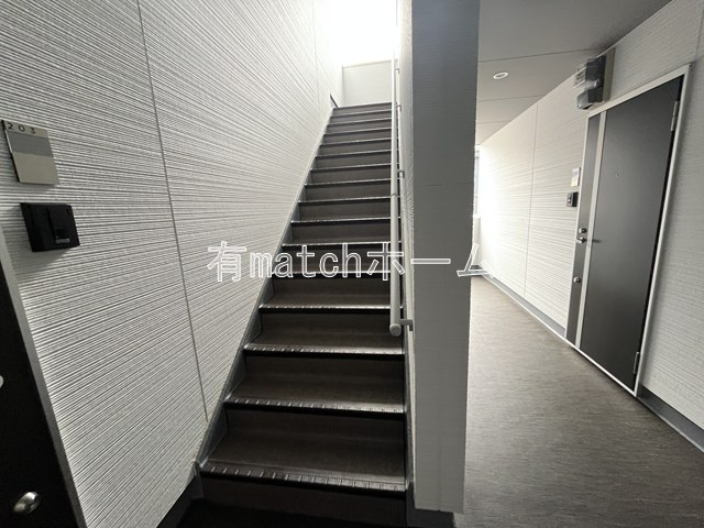 AVANTIO寝屋川市駅のロビー