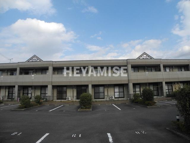 メイプルガーデン愛野の駐車場