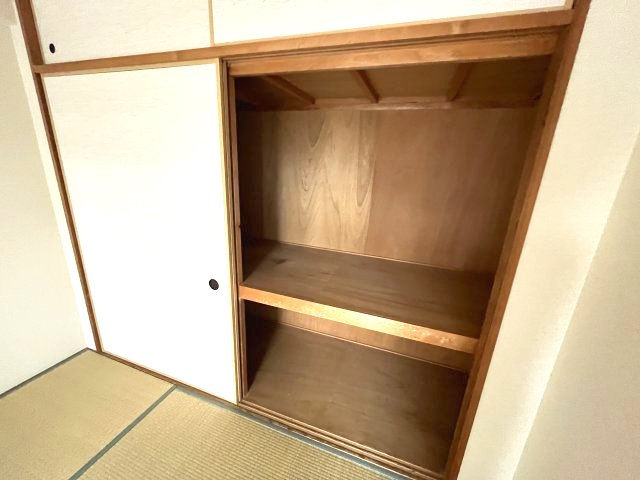 ラフィーネ香里園の収納