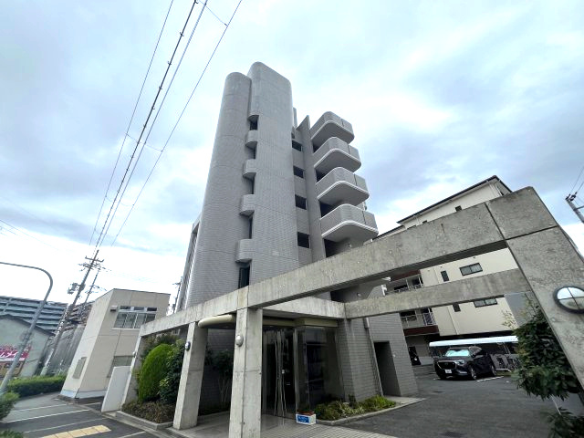 ラフィーネ香里園