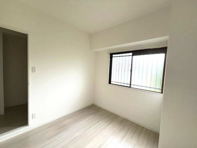 PLUM CITY RESIDENCE NEYAGAWA(ジュネスFUJI)の洋室