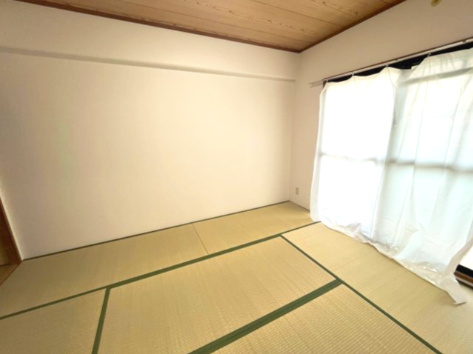 セレコート住道の和室