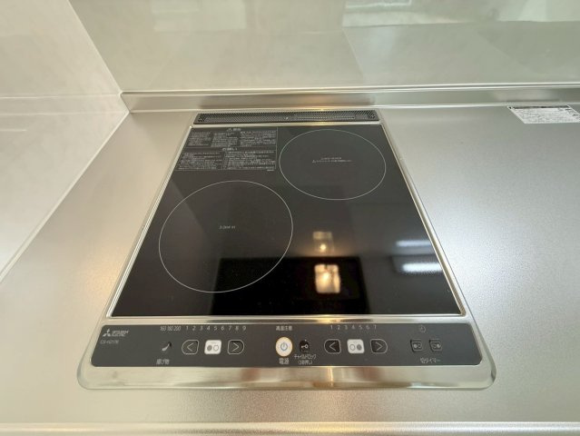 ソレイユビセレクト法蓮町Ⅳのキッチン