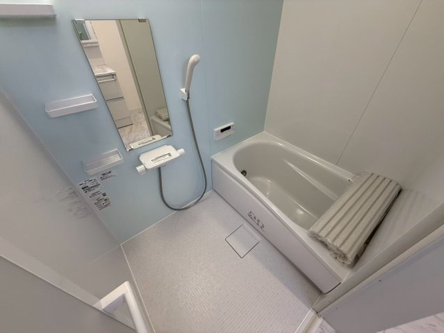 ソレイユビセレクト法蓮町Ⅳの浴室