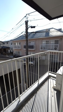 出汐ビルのバルコニー