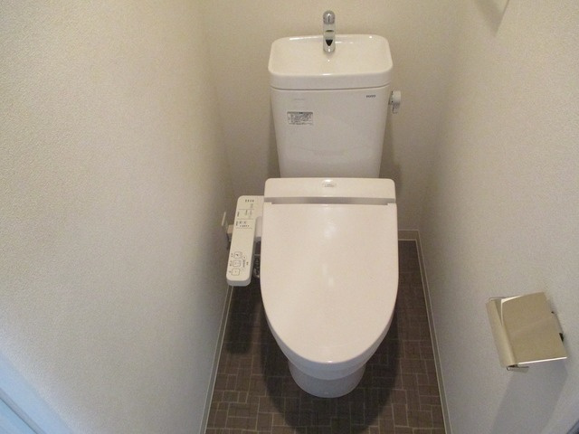 【トイレ】 | メインステージ新大阪 | ウォシュレット完備です