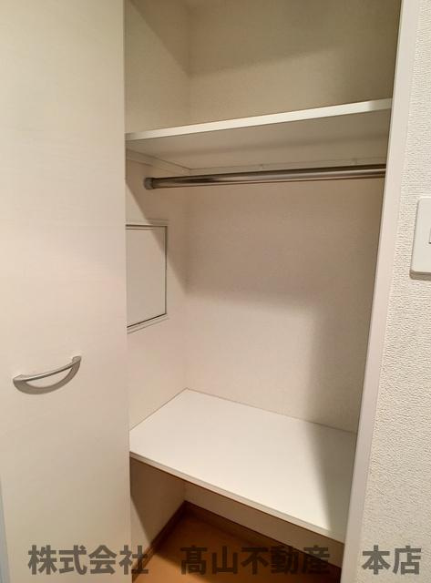 ロイヤルタワー文教の杜の収納