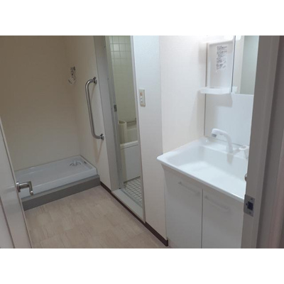 【洗面所】 | グランドアベニュー | ※別号室の参考画像