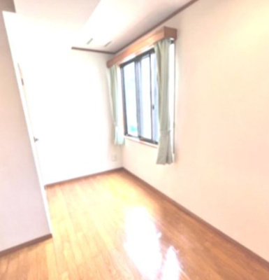 【内装】 | EASEHOUSE | 内装は落ち着いています