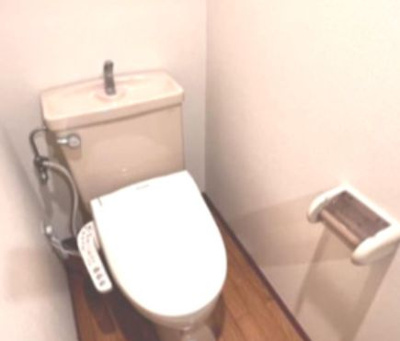 【トイレ】 | EASEHOUSE | ゆったりとした空間のトイレです