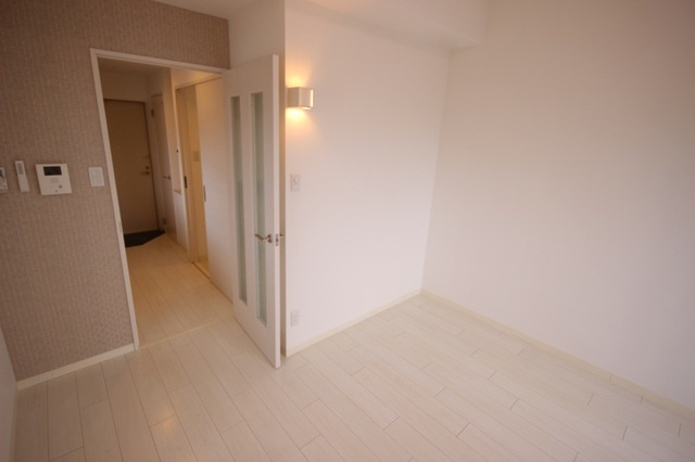 ルービンス宇品御幸の洋室