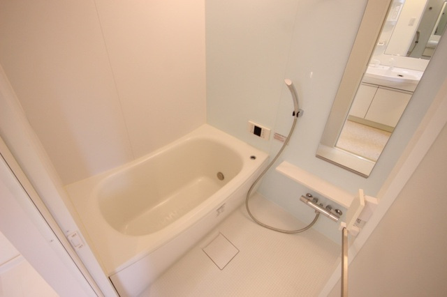 ルービンス宇品御幸の浴室