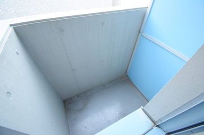 【バルコニー】 | ヨコハマベイヒルズ