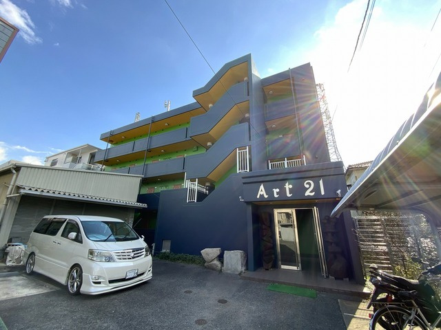 【外観】 | Art21 | 清潔感のある外観です。