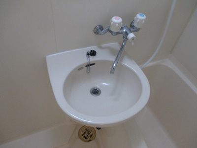 【洗面所】 | Art21 | 浴室内の洗面台です