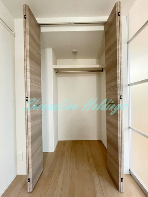 茅ヶ崎市小和田２丁目の賃貸マンションの収納