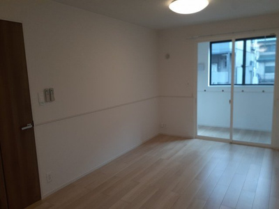 【居間・リビング】 | アルコバレーノⅠ | ゆったりとしたリビングです