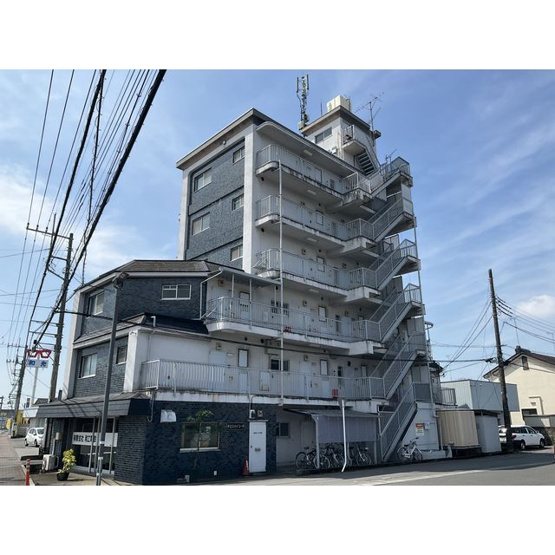 【外観】 | アルバスクエア | 外観は落ち着いています