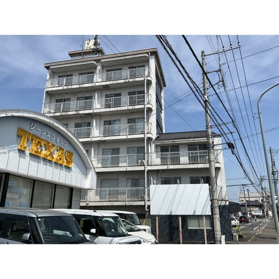 【外観】 | アルバスクエア | 外はこのようになっています