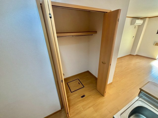 ハウスUOE　Ⅰの収納