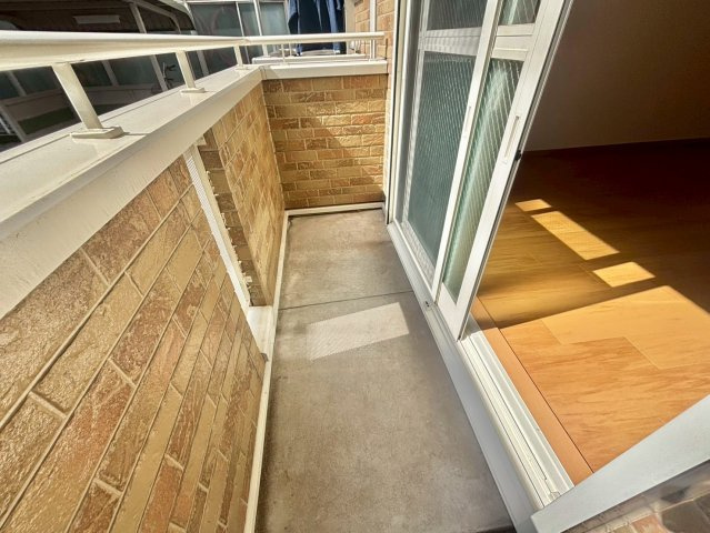 ハウスUOE　Ⅰのバルコニー