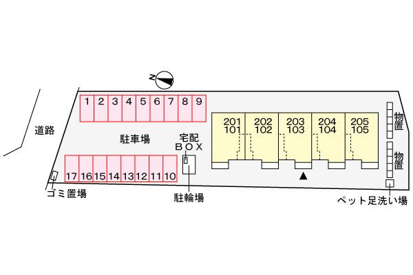 ドミール武生の駐車場