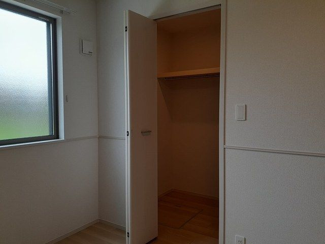 ドミール武生の収納