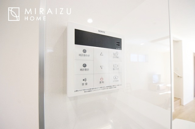 【庭】 | 青く澄み渡った綺麗な空と、陽の光をたっぷりと受ける、そんな新築住宅で新生活をスタートしてみませんか？見学・ご相談等、ミライズホーム(株)までお気軽にご連絡下さい♪