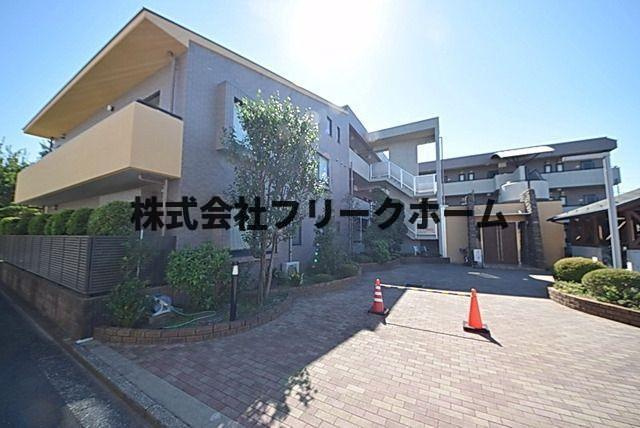 三鷹市牟礼５丁目の賃貸マンションの外観