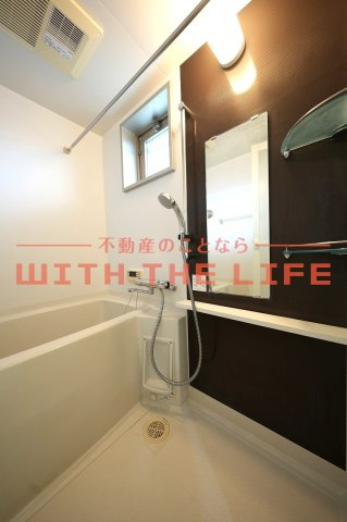 エトランゼ東櫛原15【キャッシュバック対象物件】の浴室|落ち着いた空間のお風呂です