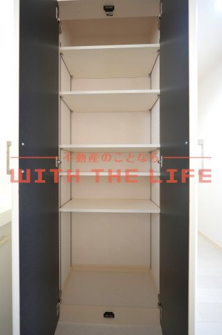 エトランゼ東櫛原15【キャッシュバック対象物件】の収納|収納のためのスペースです