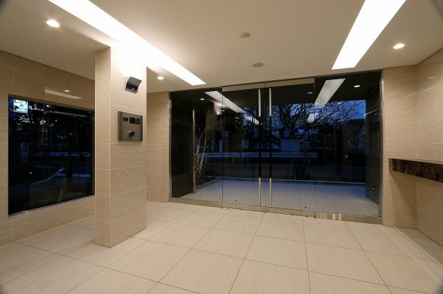 サヴォイ博多エレメンツ　7階のエントランス