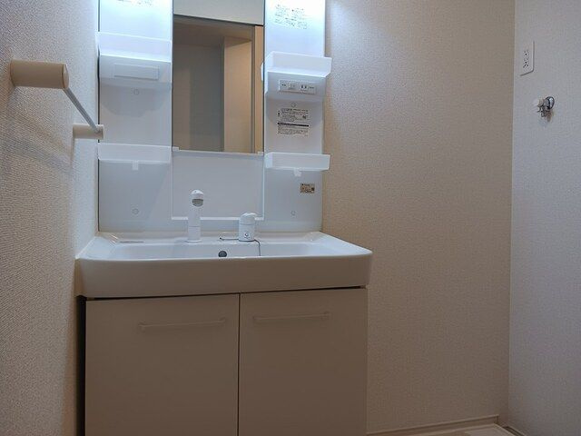 ヴィラ　メリオールの洗面所