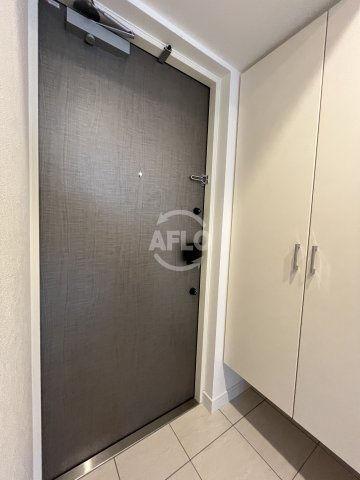 ディームス新大阪の玄関|Dimus新大阪　玄関