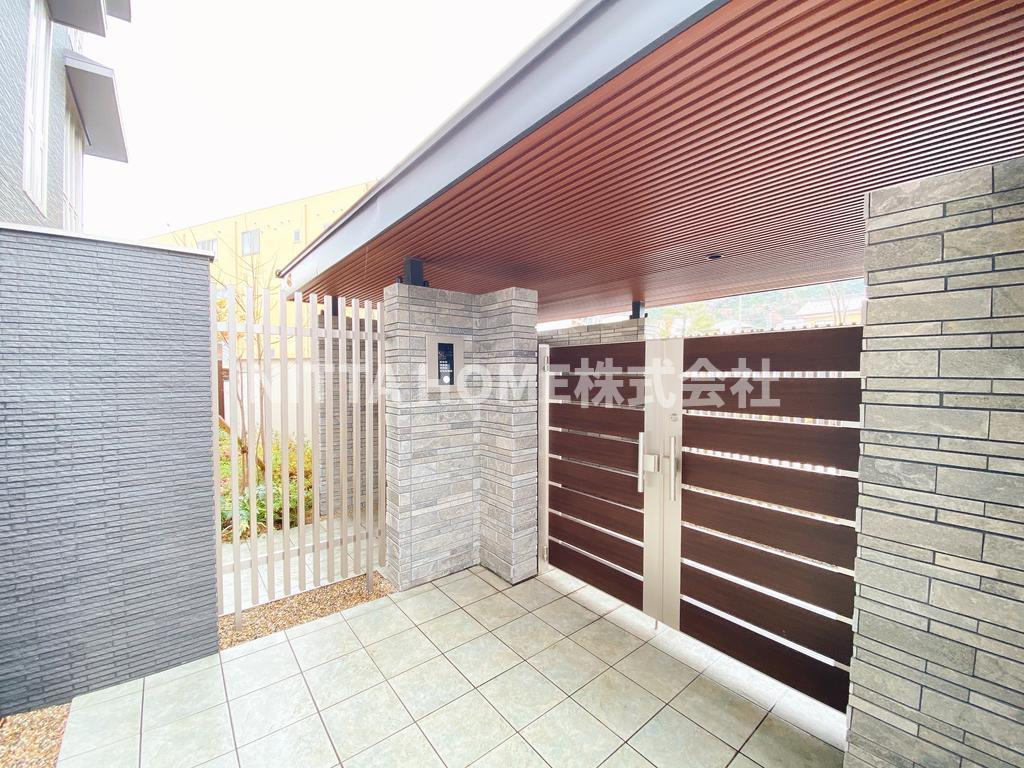 シャーメゾン雅のエントランス