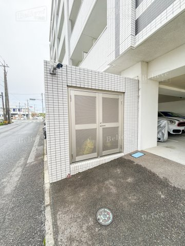 エトランゼ東櫛原15のその他共用部分|便利な敷地内ゴミ置き場もあります♪