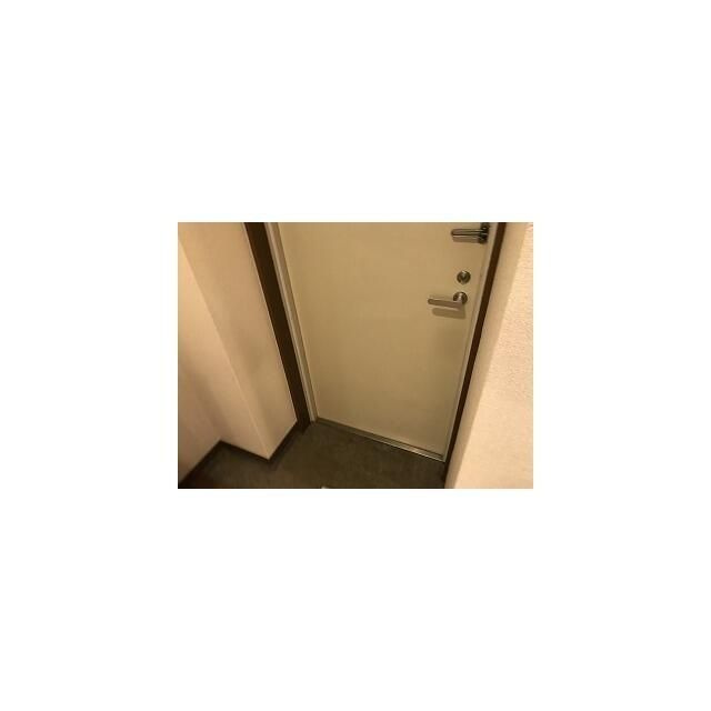 アンプルール フェール マームの玄関