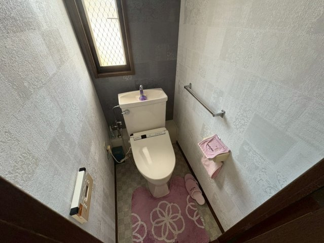 今市町戸建のトイレ