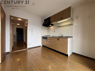 プライムハイツの居間