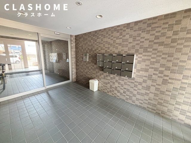 フォーワードハイツ知立　　刈谷市近郊の賃貸はクラスホームのエントランス