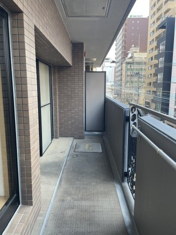 コアマンション神屋町のバルコニー