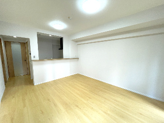 コアマンション神屋町の居間・リビング