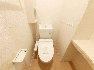 【トイレ】 | カーサ　中畑 | 清潔感のあるトイレです