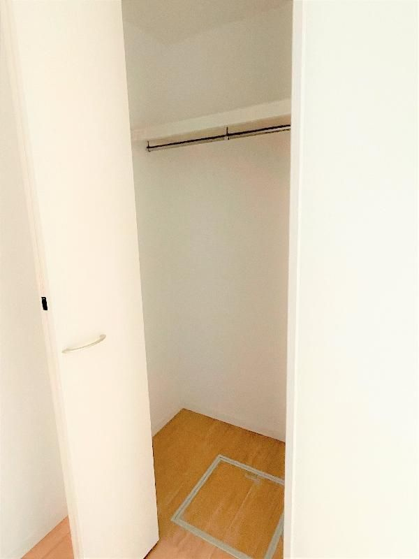 R & APARTMENT 01(アールアンドアパートメント　ゼロワン)の収納